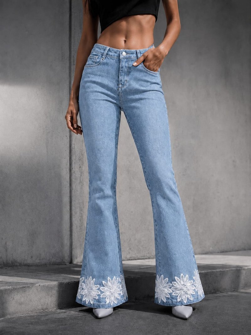 Floral-Applique Flare Jeans - Light Blue